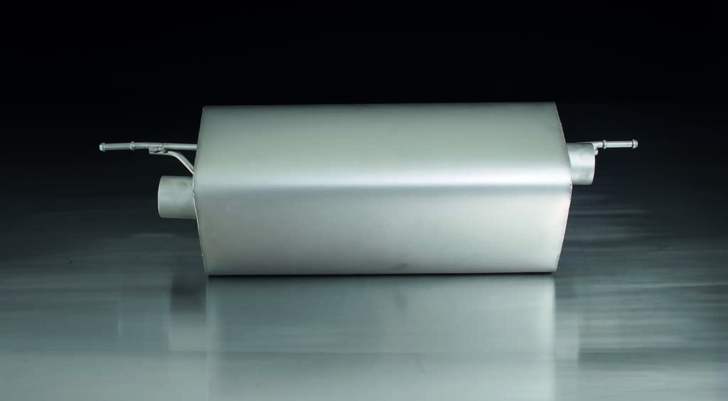 Rear Silencer Left/Right with Integrated valves using the OE valve control system with 2 tail pipes 84 mm Street Race Black Chrome BMW : 1 Series F20/F21 LCI M135i