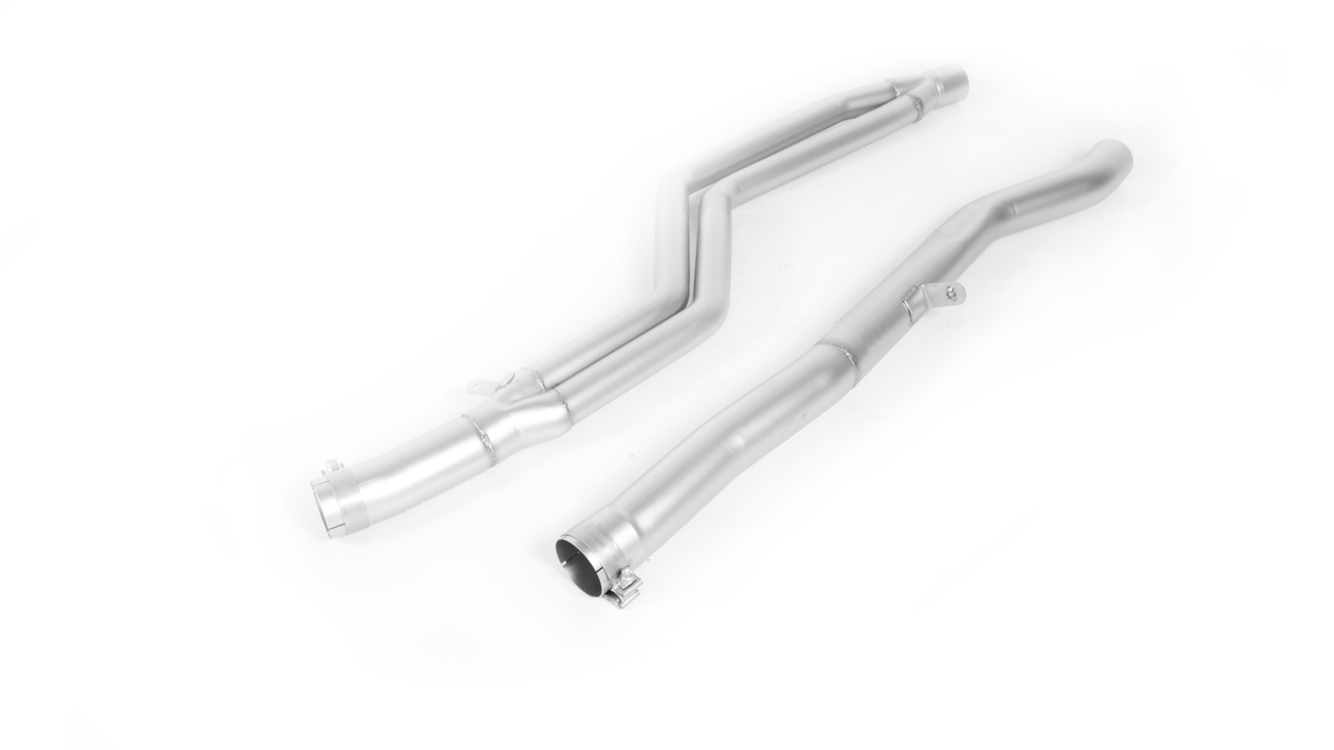 Non-Resonated Cat back System Left/Right with Integrated valves using the OE valve control system with 4 tail pipes 102 mm angled BMW : 5 Series G30/G31 540i xDrive