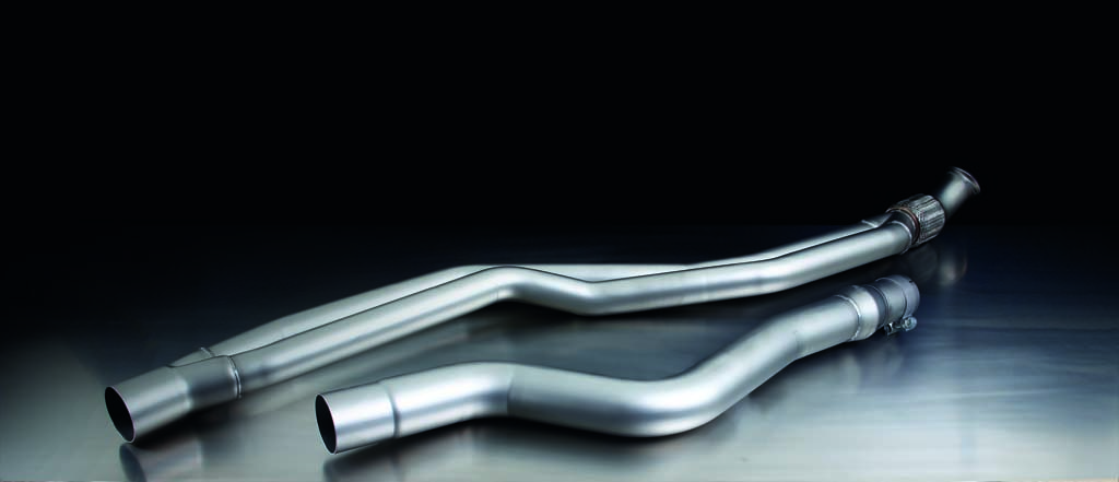 Resonated Cat back System Left/Right with Integrated valves using the OE valve control system with 4 tail pipes 84 mm straight BMW : 3 Series F30/F31 LCI 335i