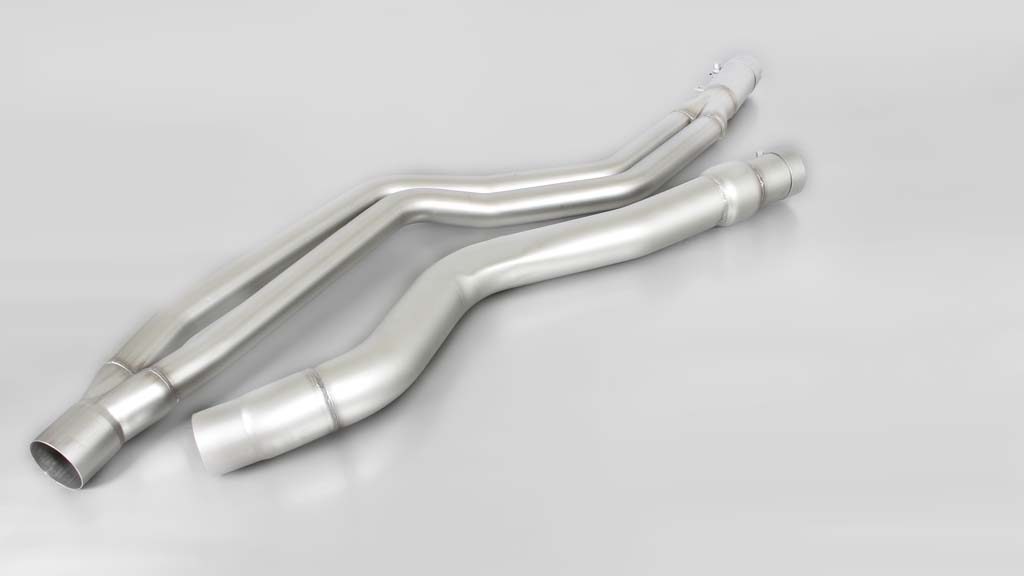 Resonated Cat back System Left/Right with Integrated valves using the OE valve control system with 2 Carbon tail pipes 84 mm angled, Titanium internals BMW : 4 Series F32/F36 LCI 440i
